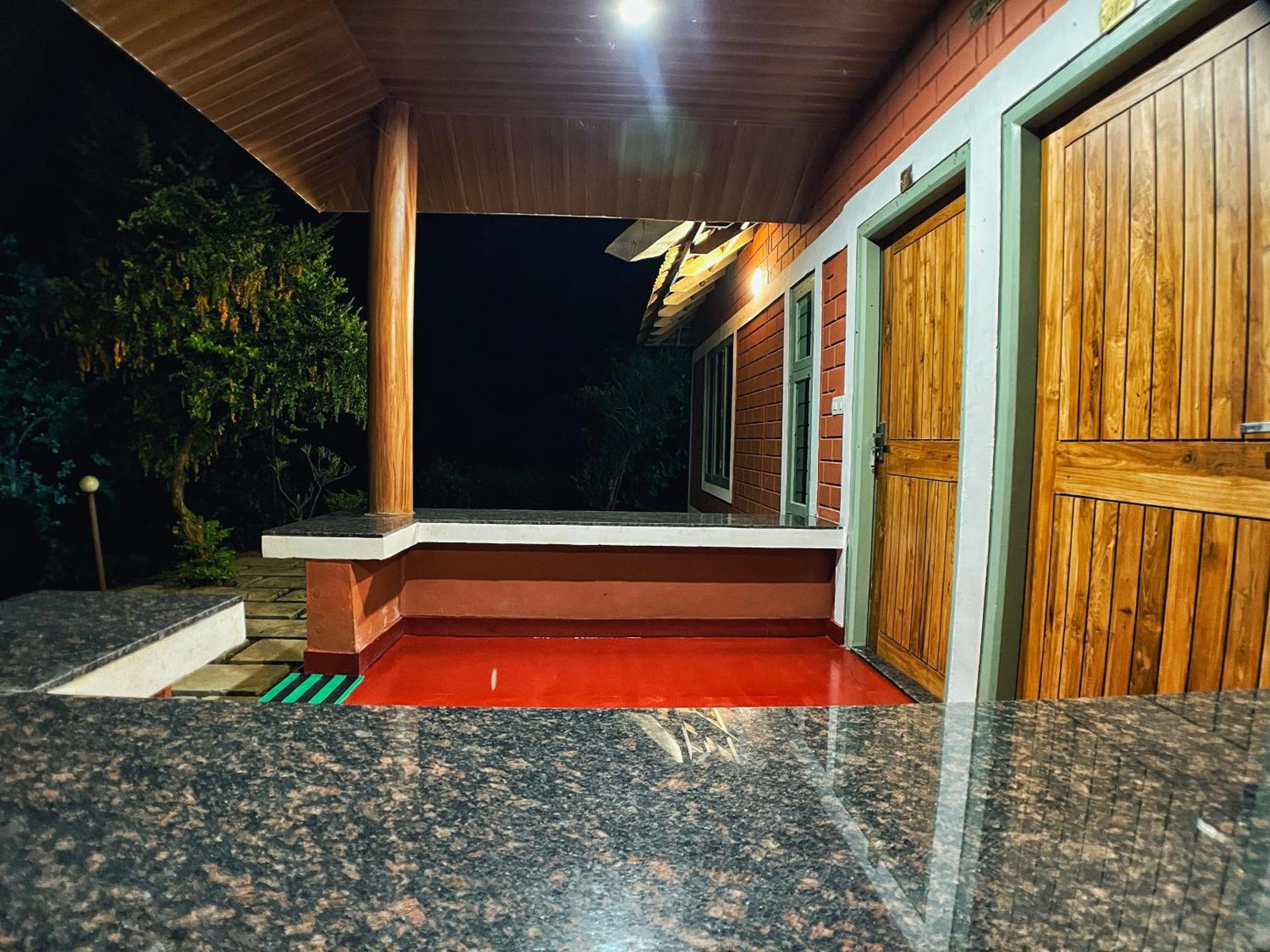 Mahout Resort Wayanad - An Experiential Jungle Stay With Waterfall Kalpetta Exterior photo