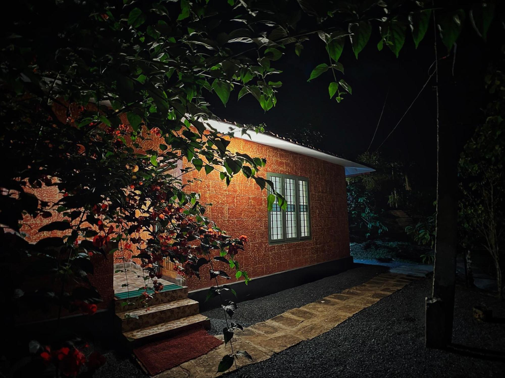 Mahout Resort Wayanad - An Experiential Jungle Stay With Waterfall Kalpetta Exterior photo